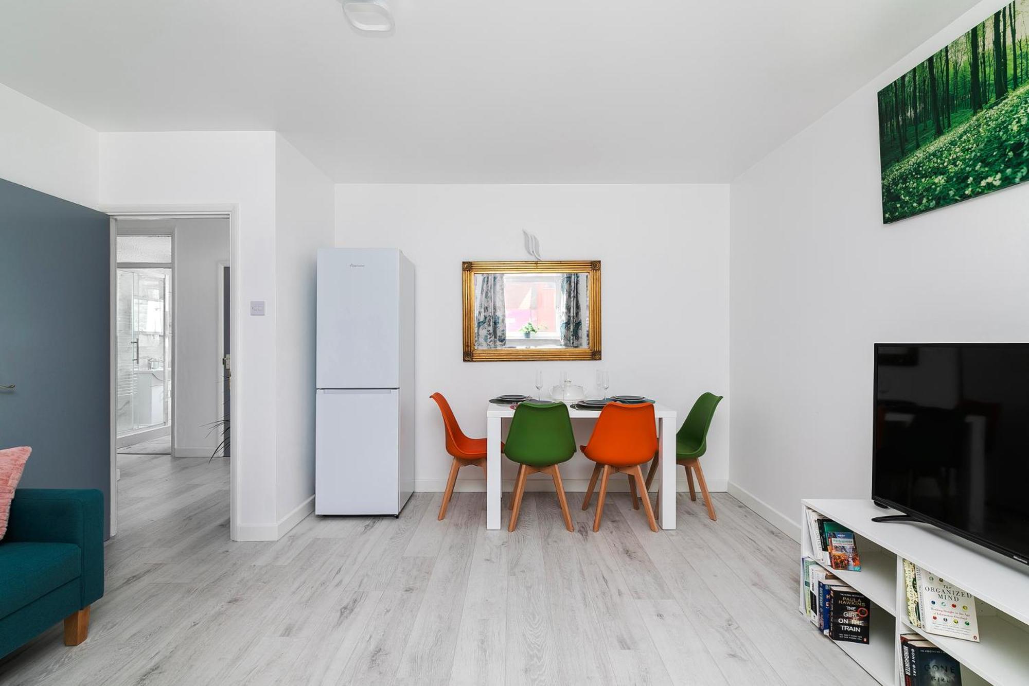 Apartment A Stunning Flat In London, Gants Hill *
