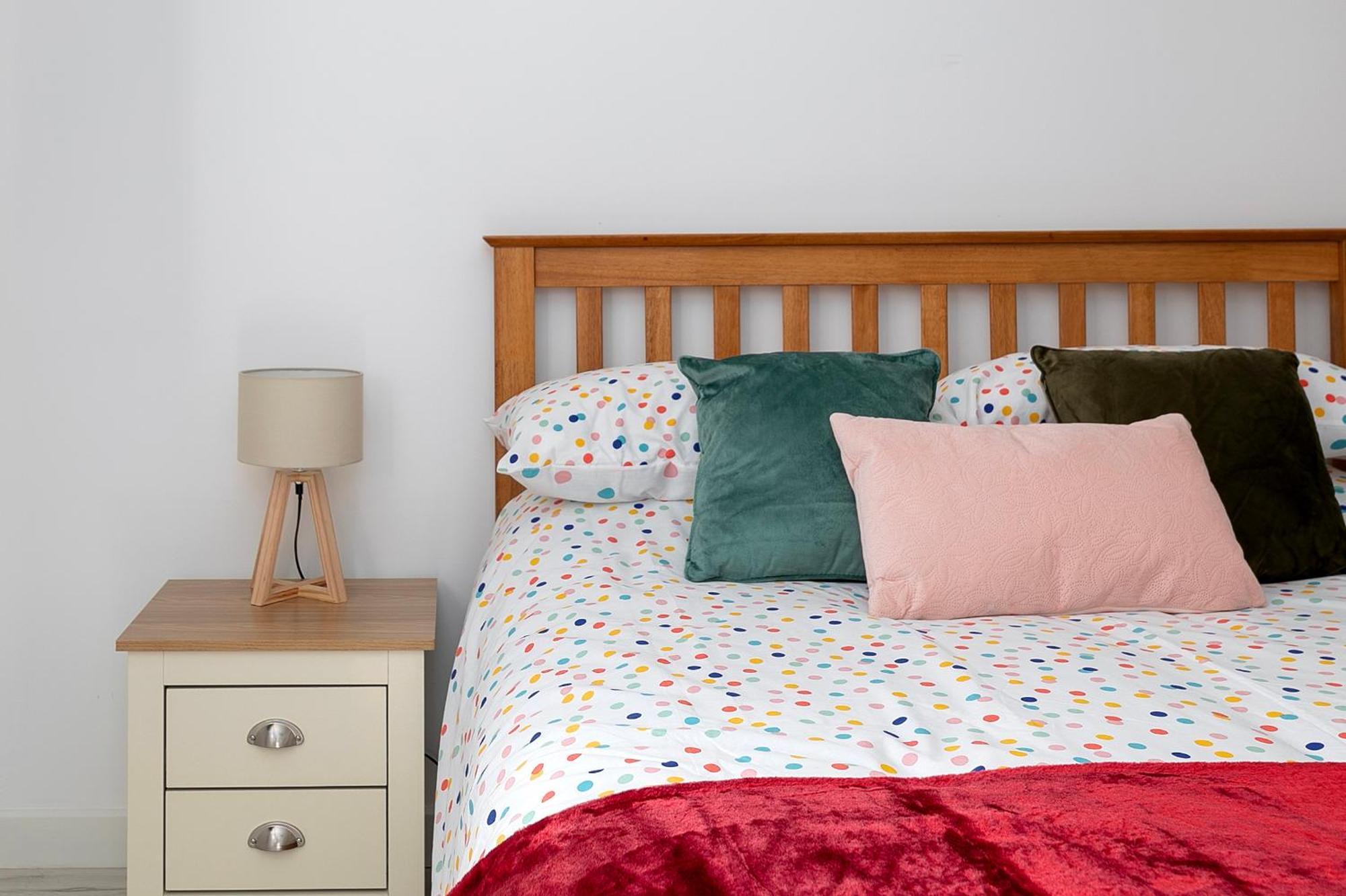 A Stunning Flat In London, Gants Hill * Redbridge